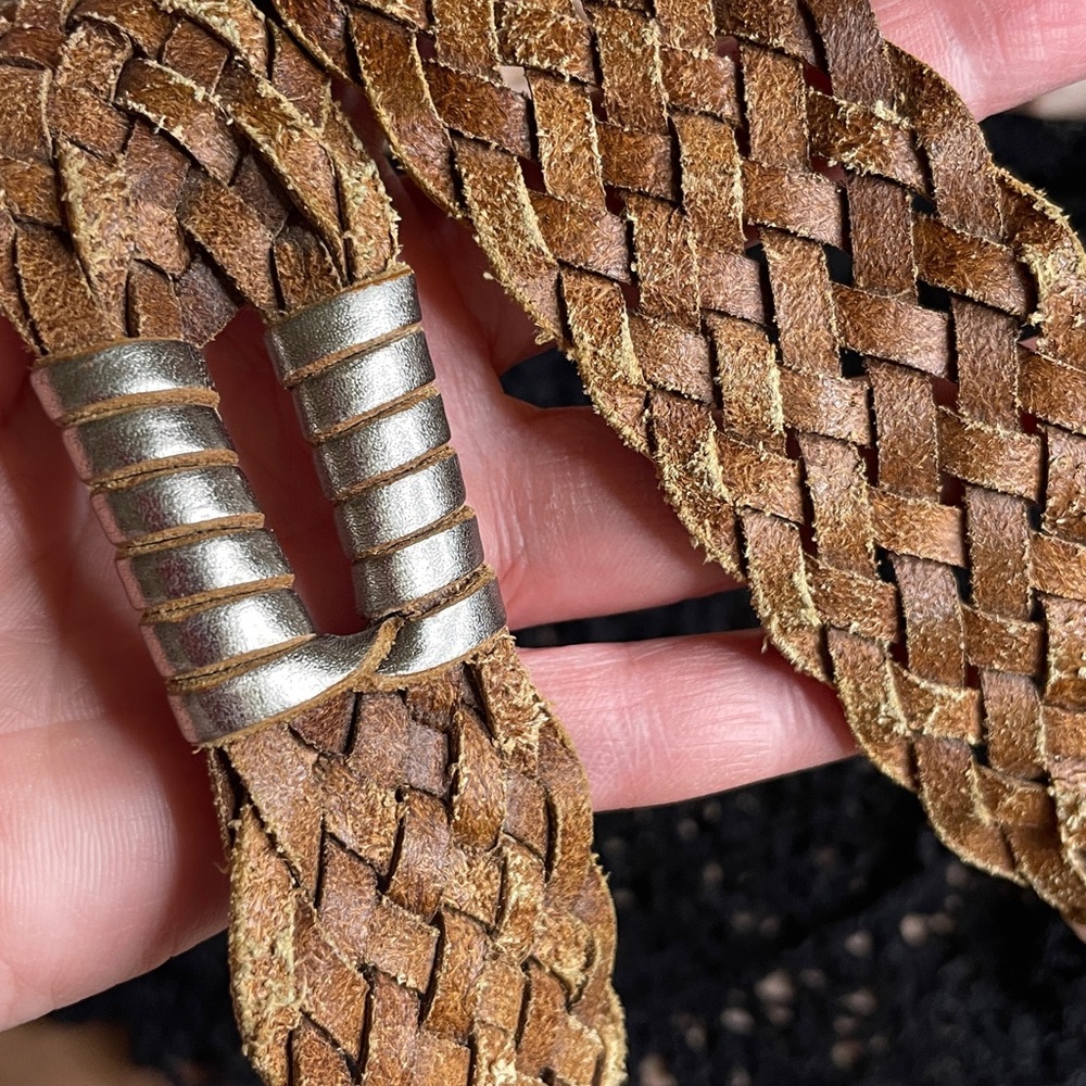 GAP Metallic Braided Leather Belt - Picture 6 of 7